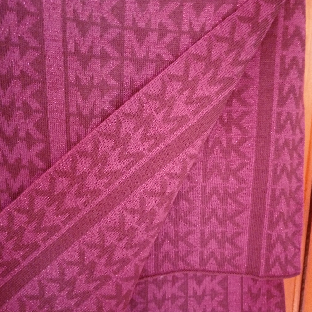 Michael Kors Purple Logo Scarf - Picture 4 of 8